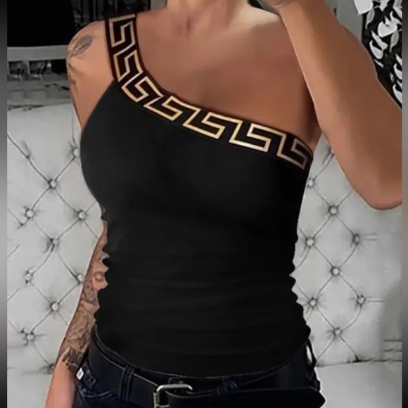 Tops - One shoulder top